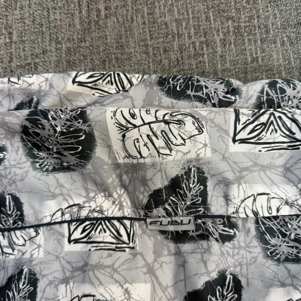 FUBU Swim‎ Board Shorts Mens XL Gray Green Beachwear Leaf Print Pockets